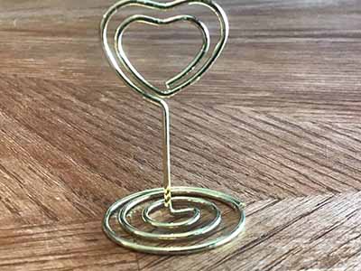 table top card/sign holders (heart-shaped, gold metal)