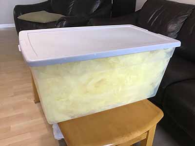 tote with 99 yellow organza chair sashes - 6 x 102