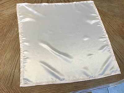 cloth dinner napkins (peach, satin) - 20 x 20