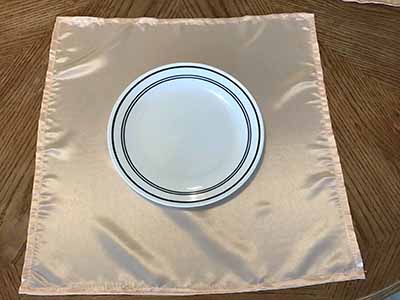 cloth dinner napkins (peach, satin) - 20 x 20