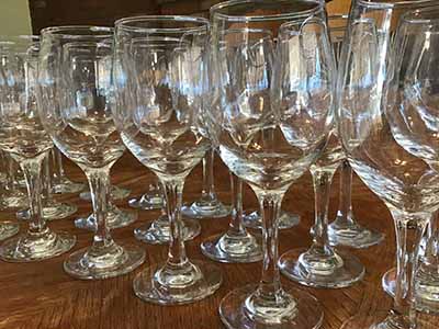wine glasses (Acopa) - 14 oz.