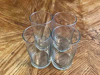 cylindical glass vase - 6 x 3.25