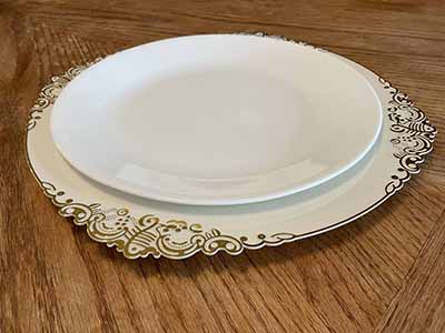 charger plates (ivory with gold embossed baroque rim) - 13