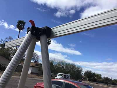 easel with pad retainer (aluminum, heavy-duty) - 37 to 69