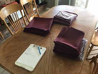 round tablecloths (burgundy) - 108